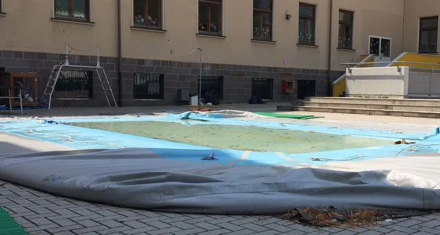 Piscine bucate: baby gang in rieducazione coatta