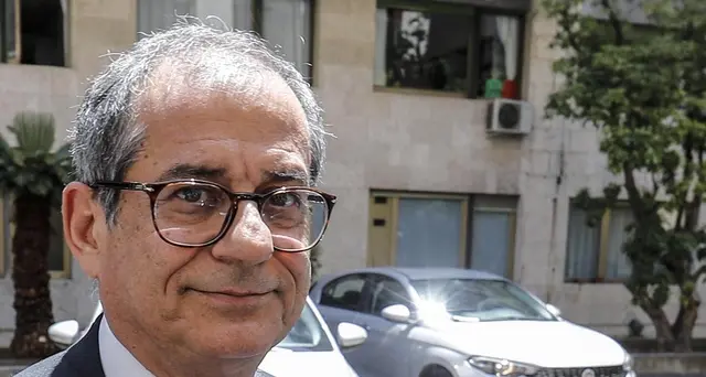 Tria, correzione conti tra le più forti