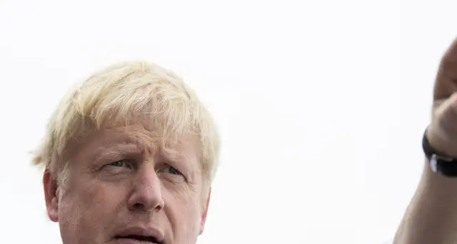 'Johnson tenuto all'oscuro dei dati 007'