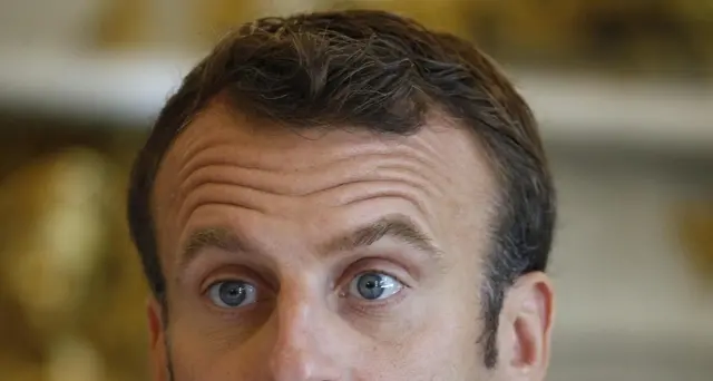 Macron, la sala stampa resta all'Eliseo