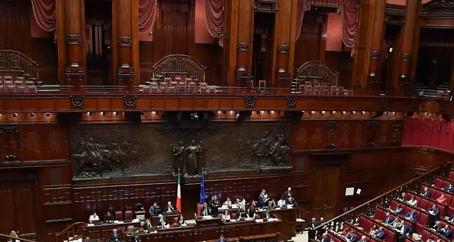 Emendamento Lega, stretta su multe a Ong