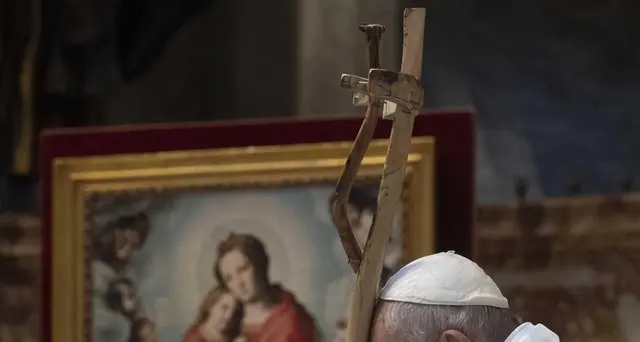 Papa, lascia direttore coro Sistina