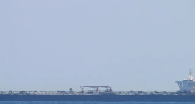Arrestati ufficiali petroliera iraniana