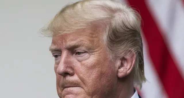 Trump chiede sblocco soldi muro Messico
