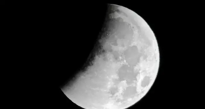 Eclissi di luna, osservazione guidata sui prati del Talvera