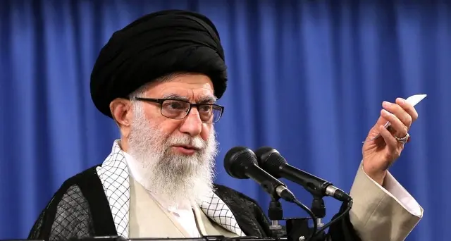 Khamenei,risponderemo a Gb su petroliera