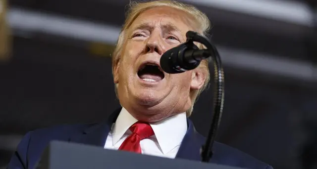 Rinviata risoluzione impeachment Trump