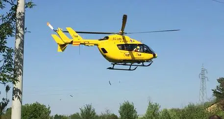 Scendono dall'auto e vengono travolti: muoiono due giovani nel Veronese. Investiti da un trentino
