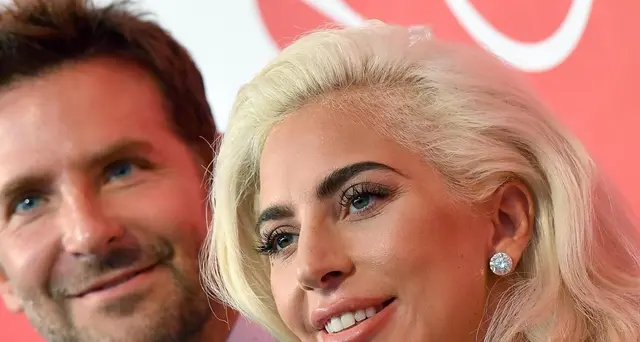 Voci su Gaga e Bradley, 'vivono insieme'