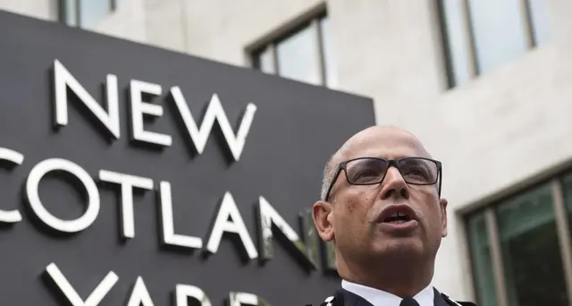 Hackerato profilo Twitter Scotland Yard