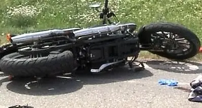 Turista 70enne cade dalla moto a Glorenza