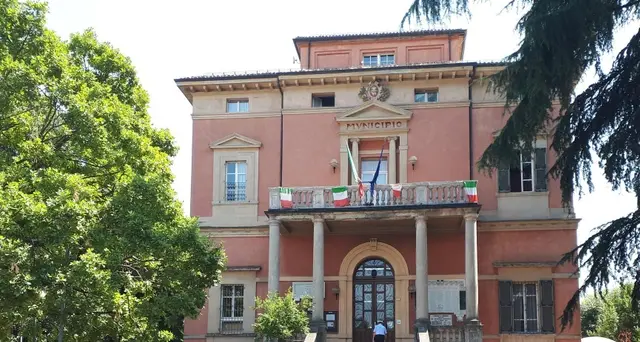 Affidi: dirigente tentò di bloccare Cc