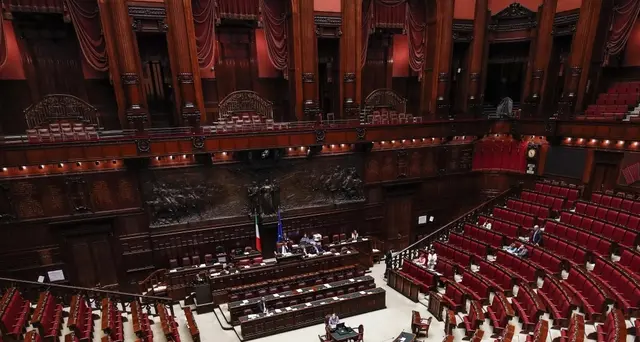 Pd,mozione sfiducia individuale Salvini