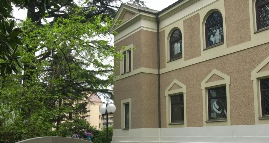 Il Put trasforma via Schiller ai danni della sinagoga