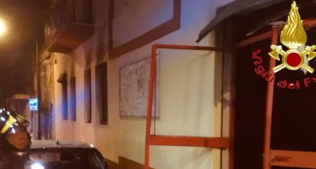 Due attentati nella notte in Sardegna