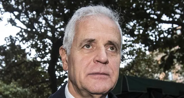 Formigoni, Pg ricorre contro domiciliari