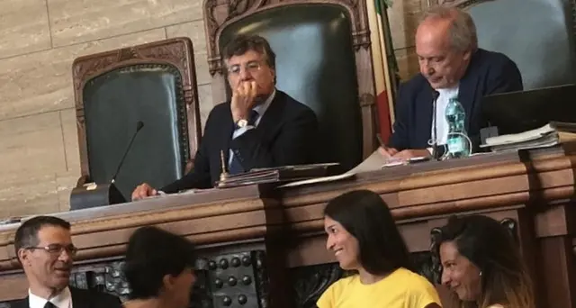 Magliette per Regeni in Comune Cagliari
