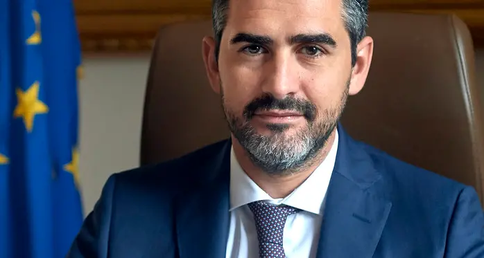 Fraccaro: «Medio Credito da tutelare»