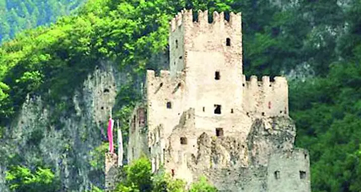 Cinema sotto le stelle a Vadena al via con la commedia fantasy