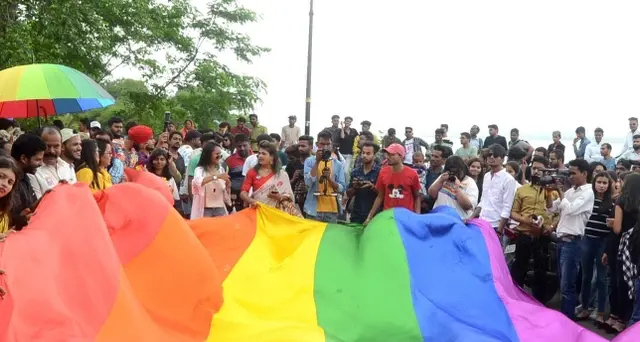 B&B Foggiano rifiuta stanza a coppia gay