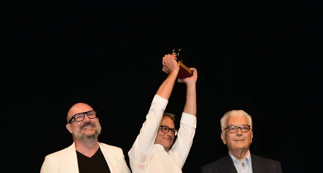 Teatro, Leone d'Oro carriera a Hillje