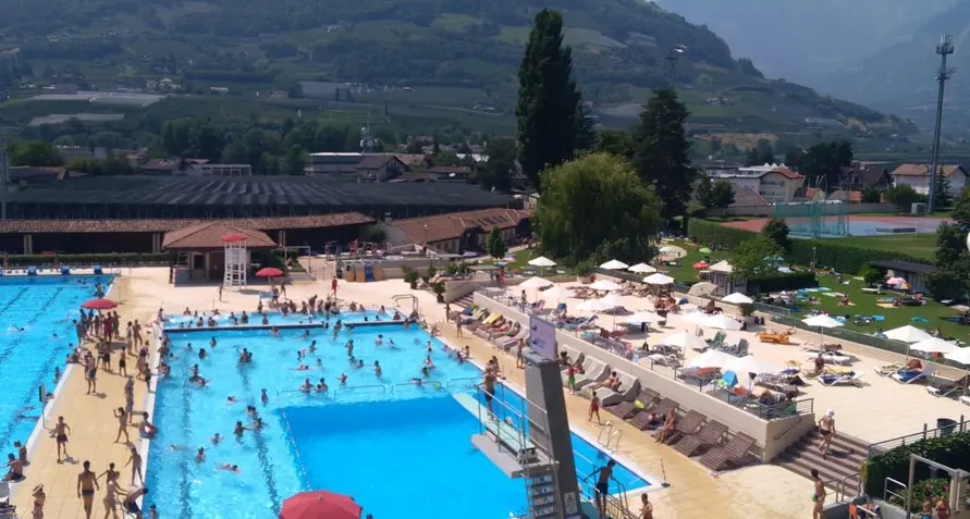 Petizione per prolungare l’apertura del lido
