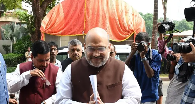 India revoca status speciale del Kashmir