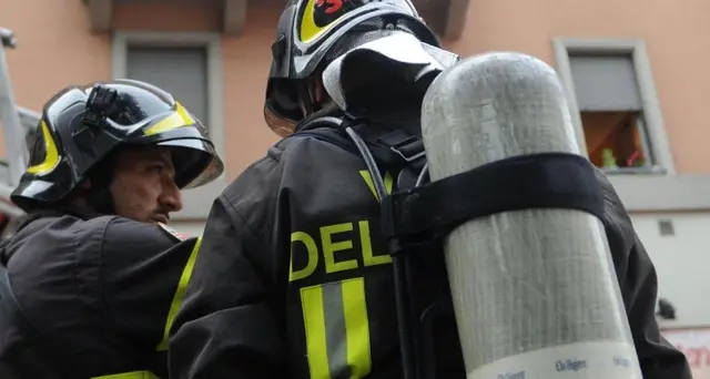 Operai intossicati in azienda Arezzo