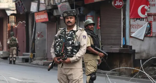 Kashmir: media, oltre 500 arresti