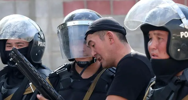 Kirghizistan: arrestato l'ex presidente