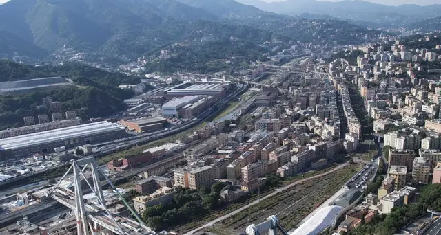 Nasa, il Morandi si muoveva dal 2015