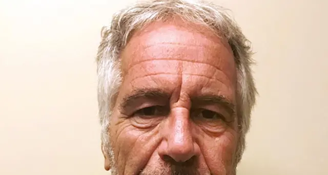 Il finanziere miliardario Epstein suicida in carcere