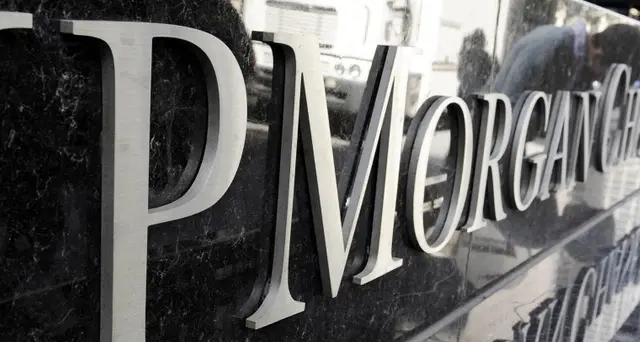 Banca cancella debito clienti, è regalo