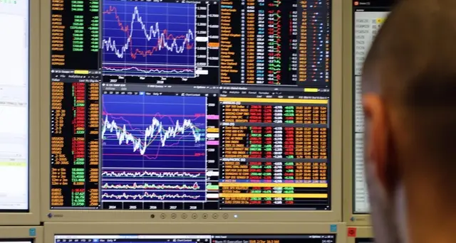 Spread Btp Bund chiude in calo a 229