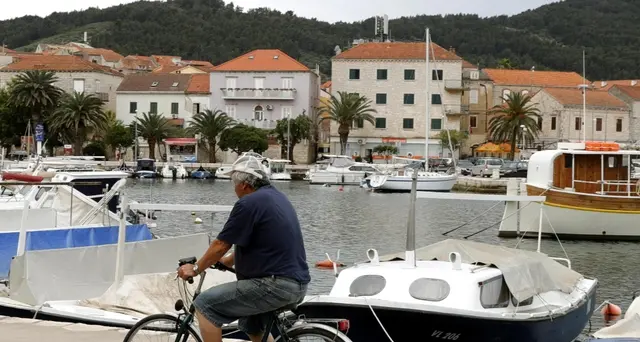Croazia:Vinci,arrestati armatore,skipper