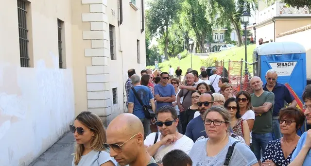 In tanti per salutare Nadia Toffa