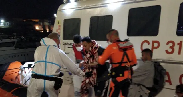 Open Arms: polizia da medico Lampedusa