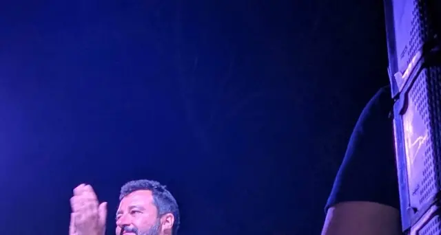 Salvini, scelgono Renzi? Auguri