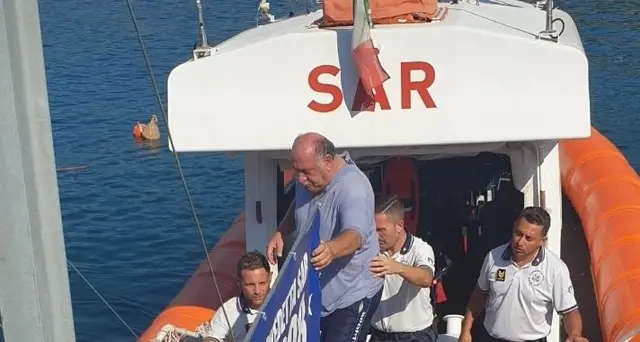 Affonda barca, interviene Capitaneria