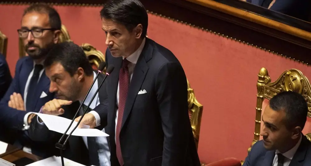 Conte \"processa\" Salvini e si dimette: \"L'azione del governo è finita\"
