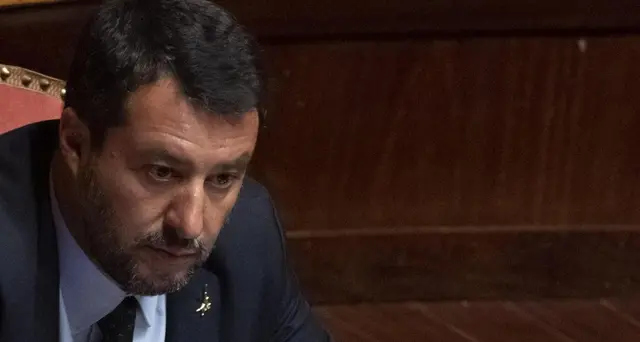Salvini, noi parliamo di manovra