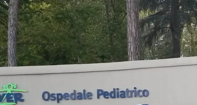 Bimba ingerisce droga, indagati genitori