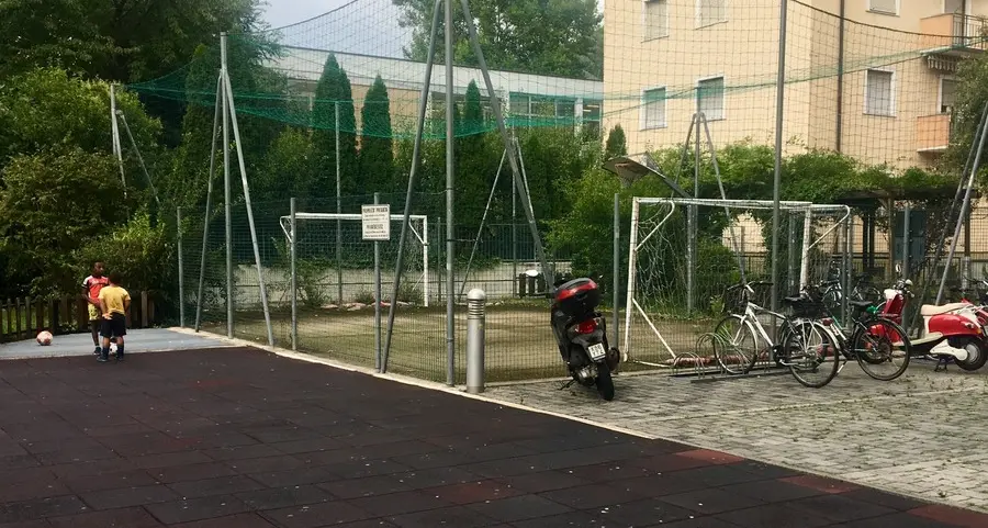 Ipes via Dalmazia via parco giochi e panchine