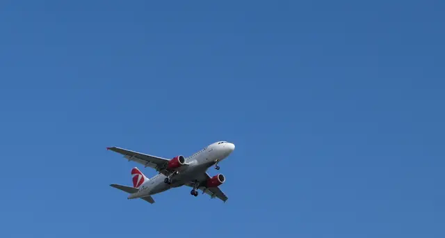Guasto in volo, aereo rientra a Malpensa