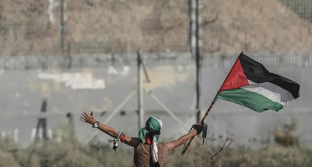 Raid israeliani dopo lancio razzi Gaza