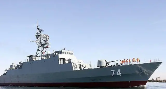 L'Iran invia 2 fregate nel golfo di Aden