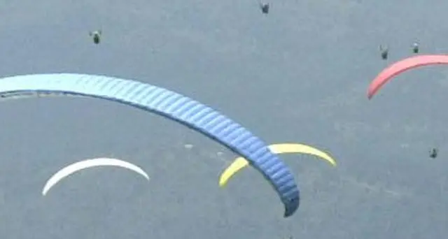 Muore cadendo con il parapendio a San Candido