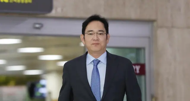 Samsung: nuovo processo per erede Lee