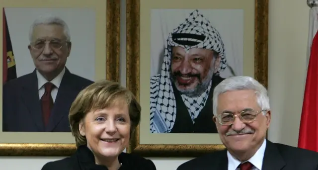 Merkel ad Abu Mazen, sono per 2 stati