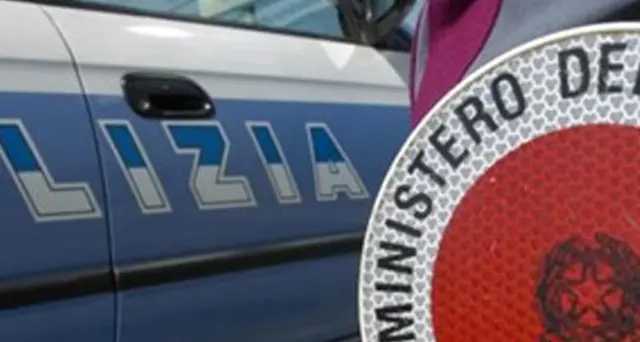 18enne accoltellato a Napoli, indaga Ps